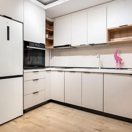 Whispering Shelter I 1 Bedroom Apt In Aviatiei With Free Parking شقة