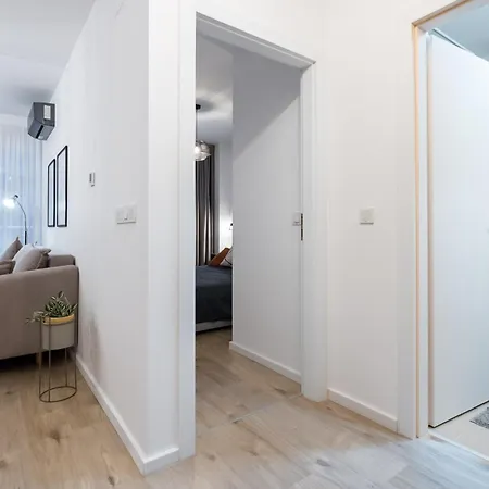 شقة Whispering Shelter I 1 Bedroom Apt In Aviatiei With Free Parking بوخارست