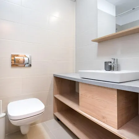 شقة Whispering Shelter I 1 Bedroom Apt In Aviatiei With Free Parking *